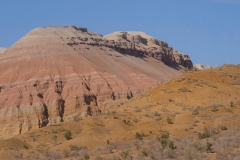 Berge-von-Aktau-und-Katutau-39