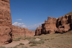 Sharyn-Canyon 9