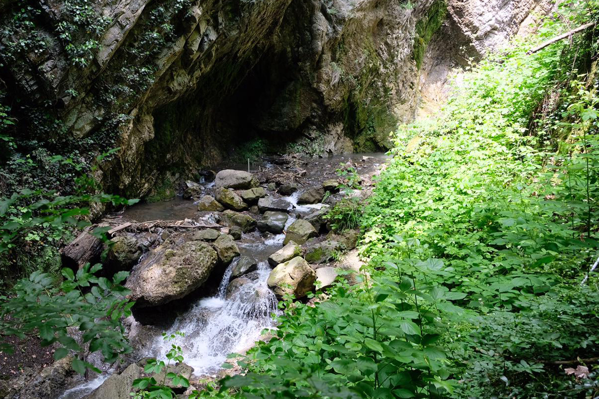 Yeddi-Gozel-Waterfall