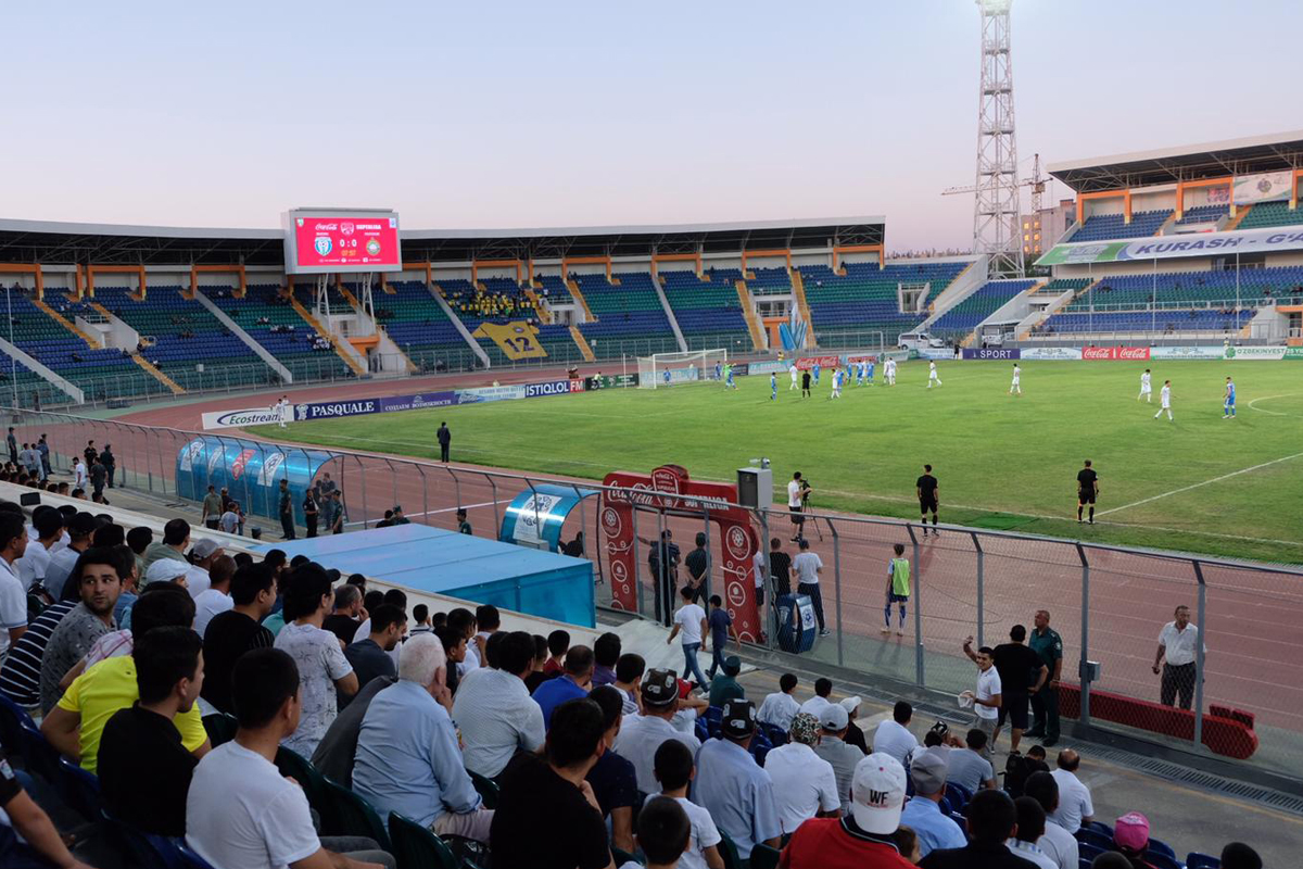 FK-Buxoro in der Buxoro Arena, Usbekistan