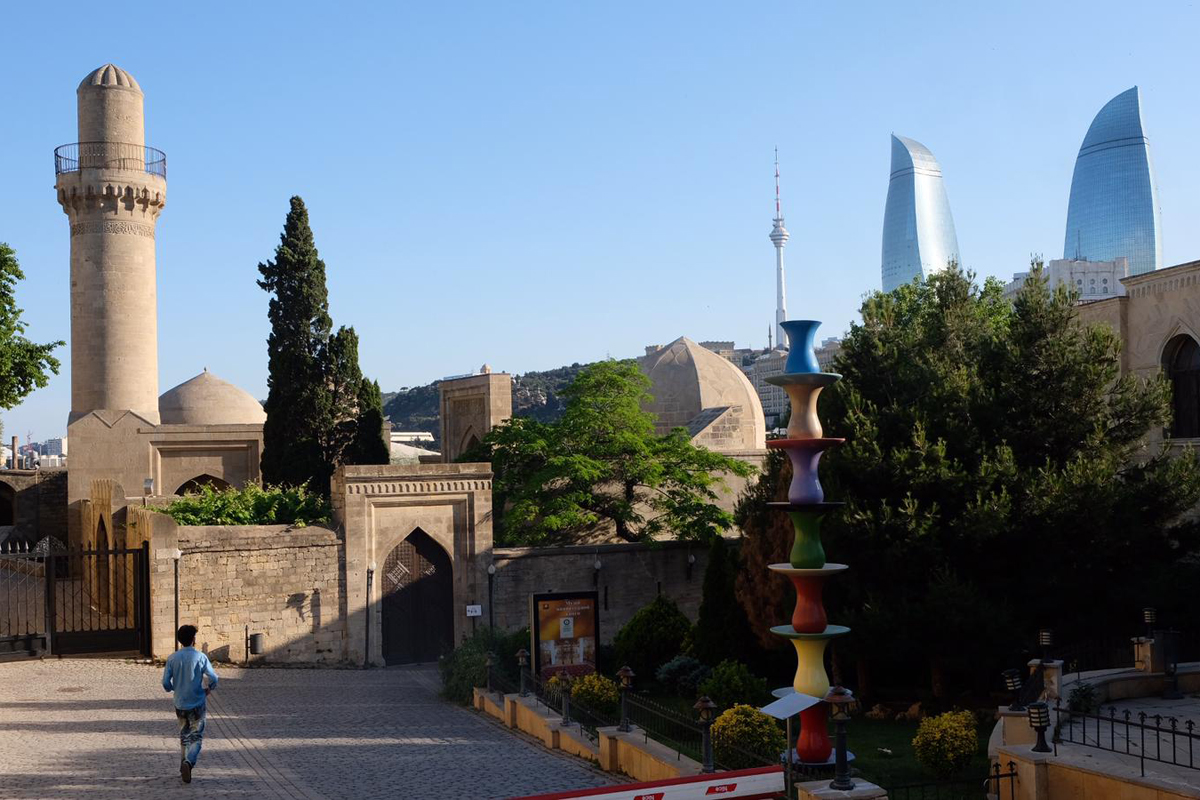 Blick über die Altstadt von Baku