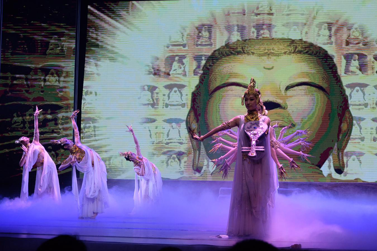 Chinesisches Tanztheater über die Seidenstraße