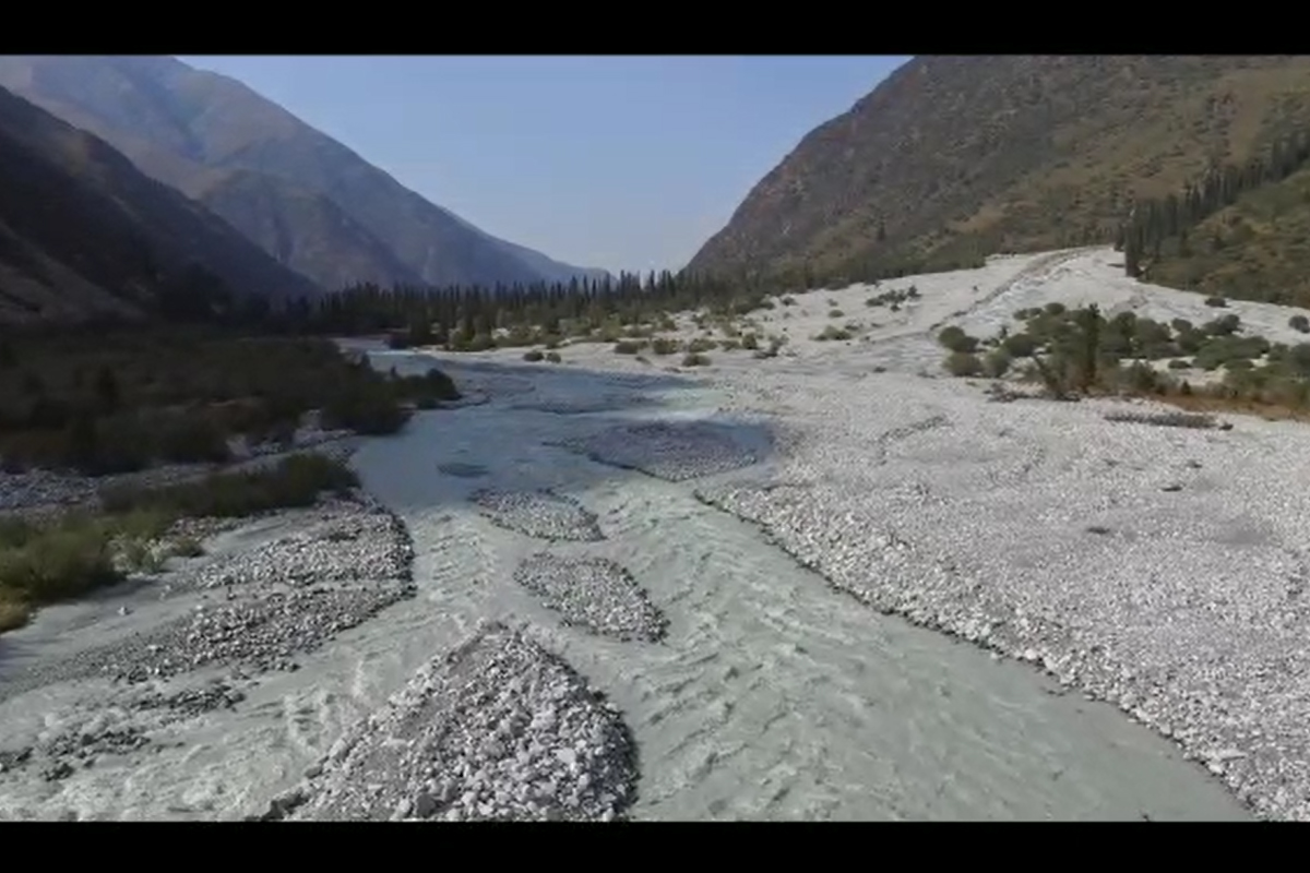 Video Ala Artscha Fluss