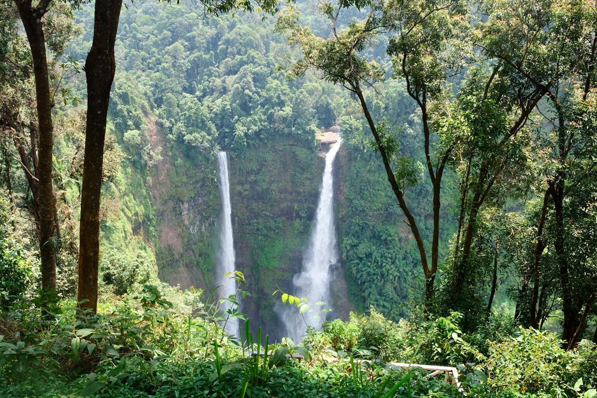 Tad Fane Wasserfälle in Laos